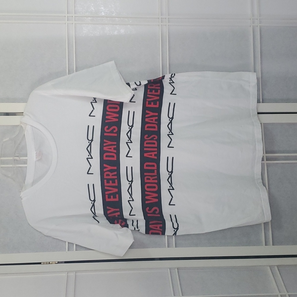 MAC cosmetics t shirt